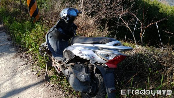 ▲▼新竹少女沒戴安全帽騎車撞上酒駕叔公。（圖／記者蔡文淵翻攝）