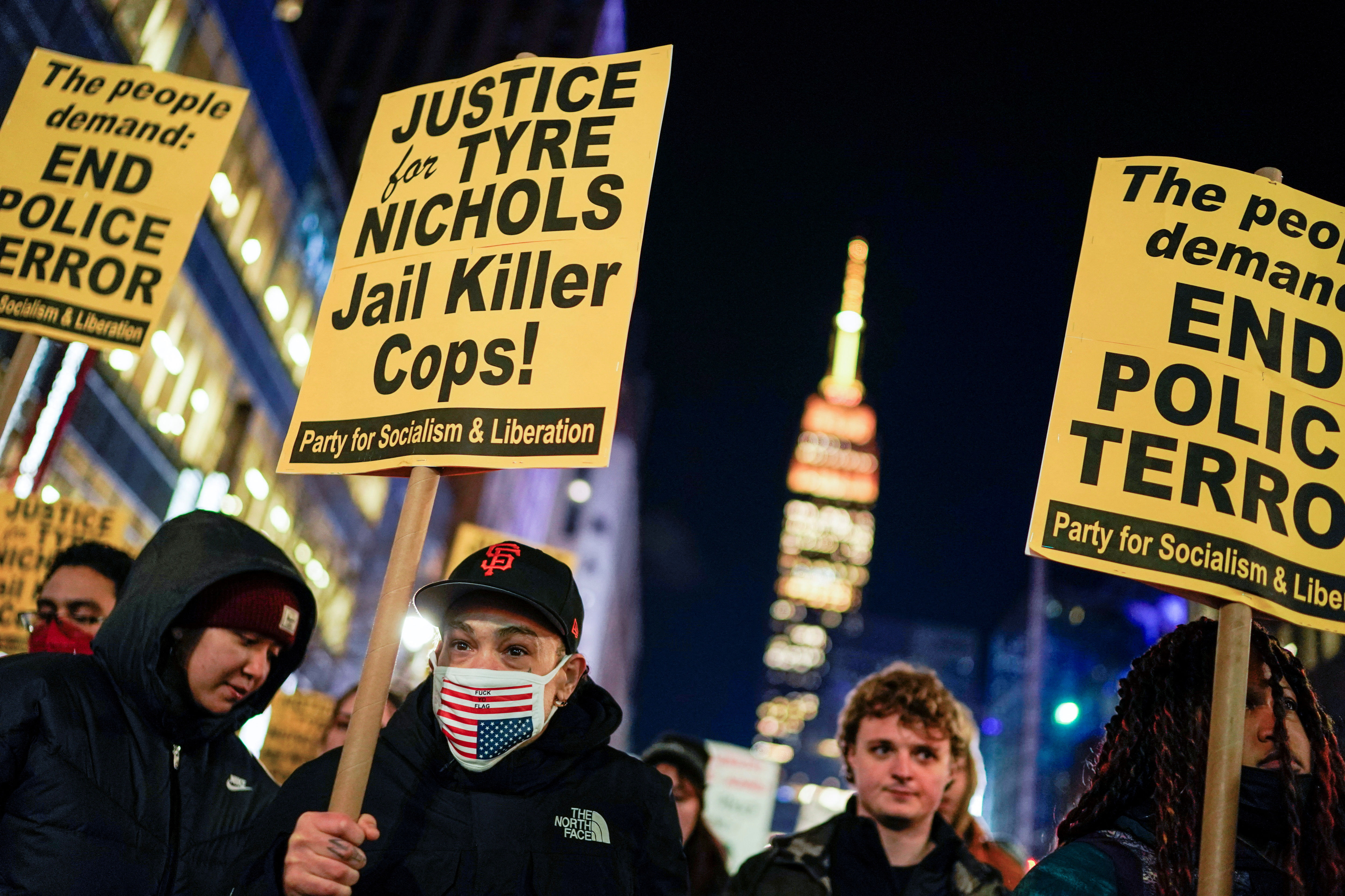 ▲▼ 紐約民眾為尼科爾斯（Tyre Nichols）之死上街抗議。（圖／路透）