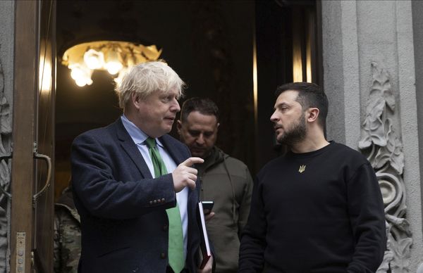 ▲▼英國前首相強生（Boris Johnson）訪問烏克蘭並與總統澤倫斯基（Volodymyr Zelensky）見面。（圖／達志影像／美聯社）