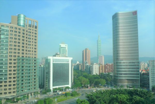 ▲▼台北市辦公室空置率持續下探新低，2022年第四季僅剩下2.38％，刷全年最低紀錄。（圖／信義全球資產提供）