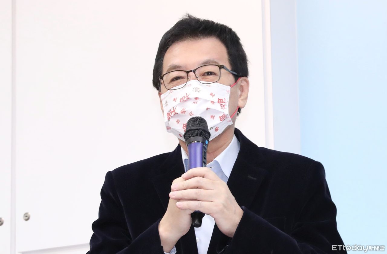 快訊／費鴻泰反擊徐巧芯　「我28年來沒攻擊過黨內同志」 | ETtoda