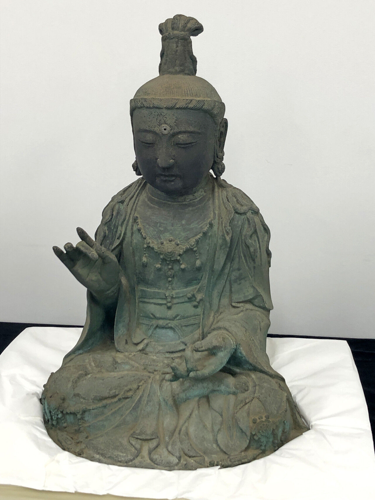 ▲▼高麗時代晚期佛像「金銅觀音菩薩坐像」（圖／瑞山浮石寺佛像奉安委員會）