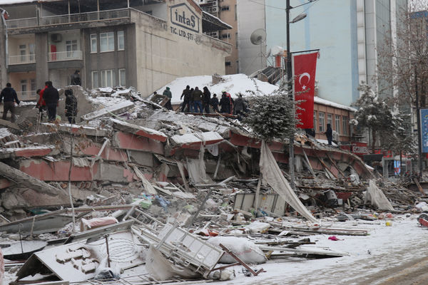 ▲▼土耳其地震，南部城市馬拉蒂亞（Malatya）災情。（圖／路透）