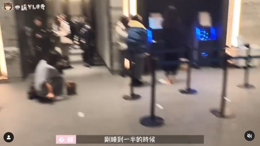 ▲吳心緹在北海道遇到飯店火警。（圖／翻攝自Instagram／esther_xinti）