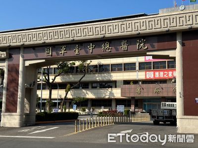 消防員找軍醫主任偷看病歷!拿犯罪對話截圖當證據 2人恐入獄