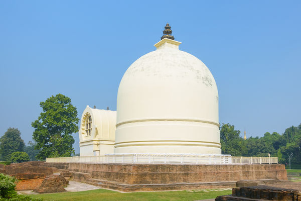 ▲星雲大師坐龕設計為「涅槃塔」，此設計源自印度北方的拘尸那揭羅城中的涅槃塔。（圖／123RF）