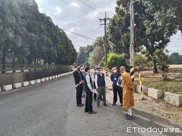 ▲佛光山開山宗長星雲大師13日將發引台南白河大仙寺「荼毘」，白河區公所、白河分局、佛光山寺及大仙寺辦理期前相關路線會勘。（圖／記者林悅翻攝，下同）