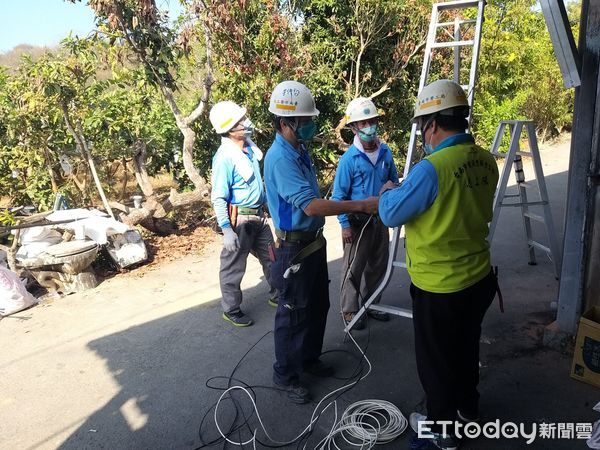 ▲台南做工行善團出動志工70人，努力為弱勢改善居住環境。（圖／記者林悅翻攝，下同）