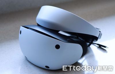 Sony 要放棄 PS VR 頭盔了?驚見大量專利轉售 Meta