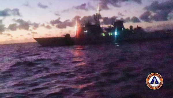 ▲▼ 菲律賓海巡隊船艦6日遭中國海警船發射雷射光攻擊。（圖／翻攝自臉書／Philippine Coast Guard）