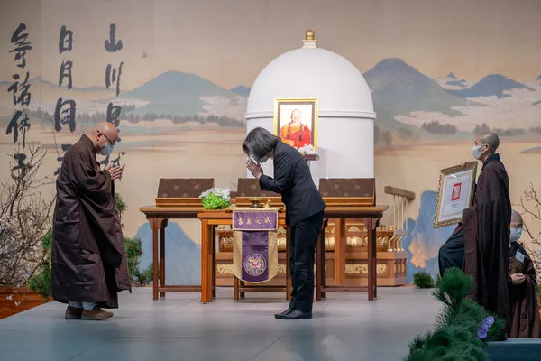 ▲▼總統蔡英文前往弔唁星雲法師。（圖／總統府提供）