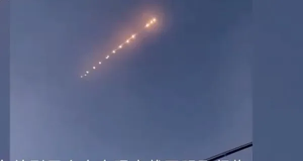 ▲▼黑龍江、內蒙古不明飛行物             。（圖／翻攝 極目新聞、掌聞影音）