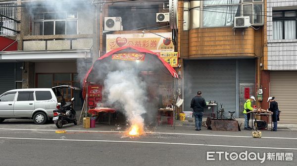 ▲▼彩券行,刮刮樂,中獎,大獎。（圖／記者許權毅攝）