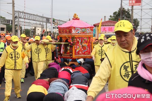 ▲拱天宮白沙屯媽祖繞境進二水。（圖／民眾陳品嘉提供）