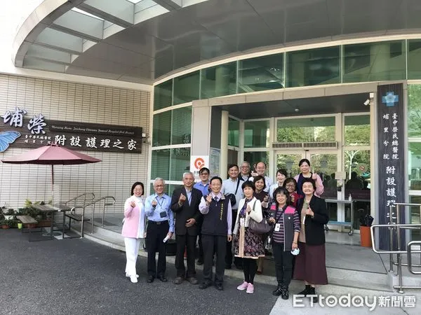 ▲三育高級中學參訪埔榮，攜手優化教學內涵。（圖／台中榮總埔里分院提供，下同）