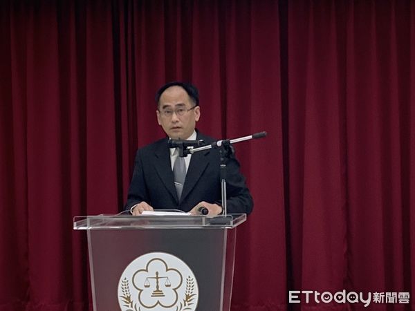 ▲陳宗彥涉召妓貪瀆案，高檢署書記官長林宏松否認吃案，指台南地檢分案重啟調查。（圖／記者蘇位榮攝）