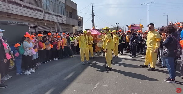 趕路中！玄天上帝邀進宮　白沙屯媽祖做出決定。（圖／白沙屯媽祖網路電視台授權）