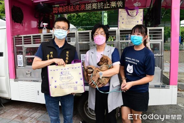 ▲▼2023花在彰化活動  寵物認養專車流浪犬認養隻數31隻為歷年新高。（圖／記者唐詠絮翻攝）