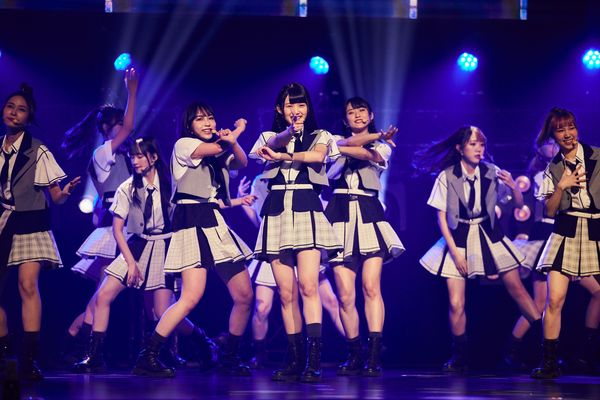 ▲▼AKB48 Team TP喜迎4周年開唱，董子瑄及羅瑞婷兩位成員升格為正式生。（圖／好言娛樂提供）