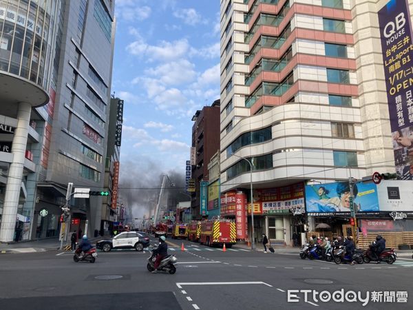 ▲▼     台中東區民宅火警        。（圖／記者許權毅翻攝）