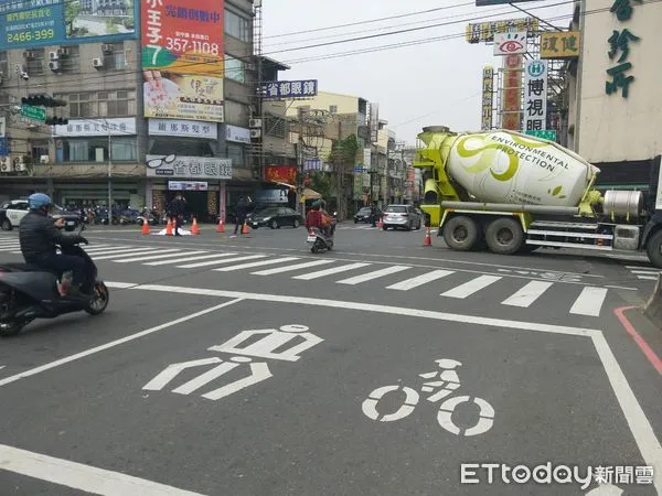 ▲▼             台南市安南區今(20)日中午12時許發生死亡車禍。（圖／記者林悅翻攝）