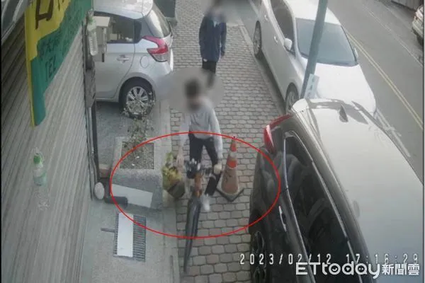 ▲西螺路霸差點害摔卻ＰＯ文抓打翻盆災兇手。（圖／記者蔡佩旻翻攝）