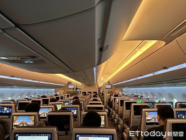 ▲▼             。（圖／粉專「張維中。東京模樣」授權引用）