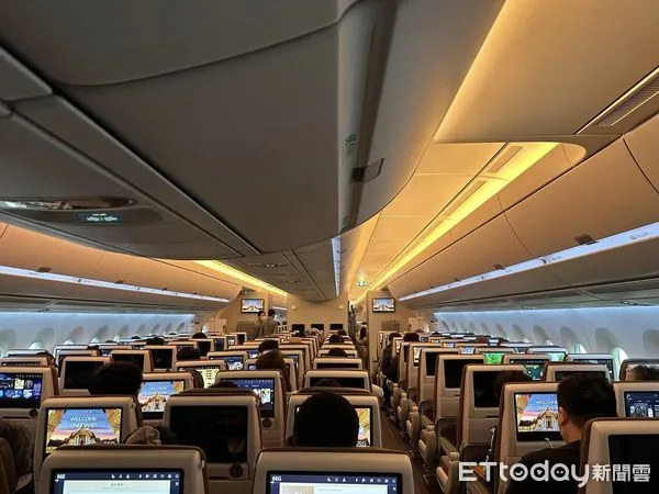 ▲▼             。（圖／粉專「張維中。東京模樣」授權引用）