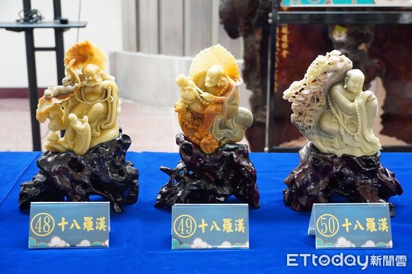 ▲▼「紅富海」第5波拍賣會訂於3月7日登場，85件拍賣品今(21日)在苗栗地檢署舉辦鑑賞會。（圖／記者蔡文淵翻攝）