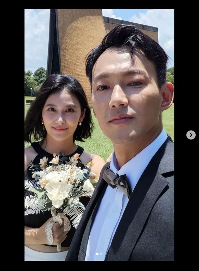 ▲卓君澤、威廉2022年登記結婚。（圖／翻攝自Instagram／lindsey_chocho）