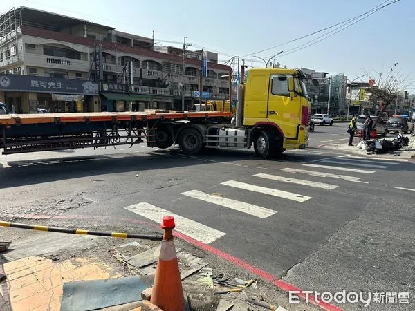 ▲▼仁武車禍。（圖／記者許宥孺翻攝）