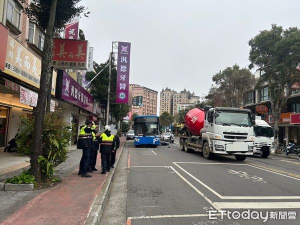 ▲▼林口騎士慘死街頭             。（圖／記者戴上容翻攝）