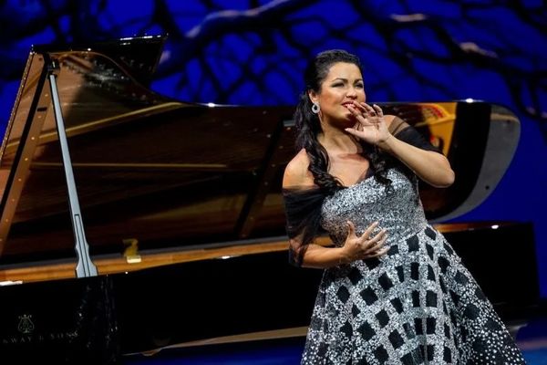 ▲▼俄羅斯女高音安娜涅翠布柯（Anna Netrebko）來台表演引發爭議。（圖／取自Anna Netrebko官方臉書）