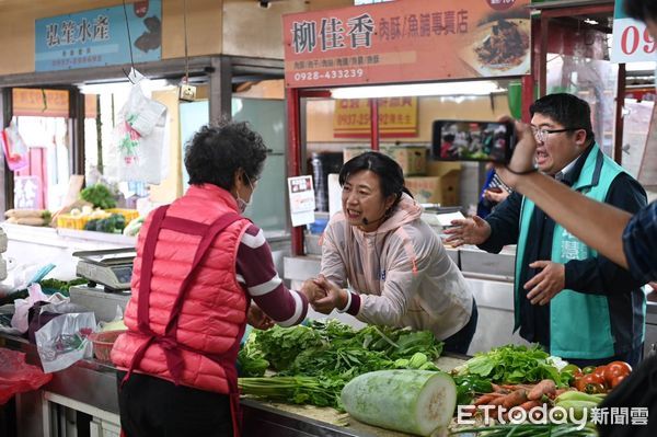 ▲蔡培慧把握選前催票機會，連跑8個行程。（圖／蔡培慧競選總部提供）