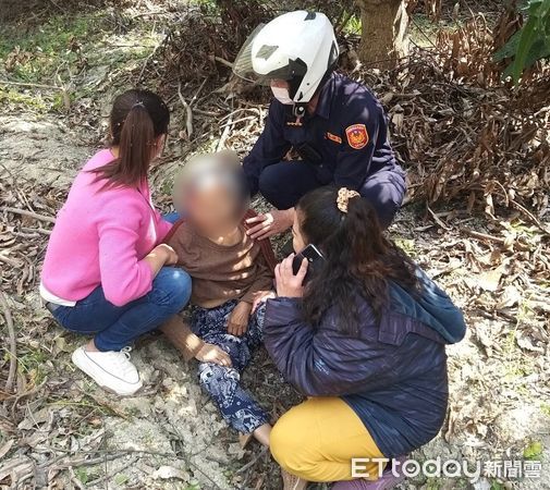 ▲高雄一名婦人失蹤15小時被發現躺在芒果園             。（圖／湖內分局提供）