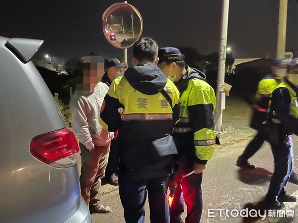 ▲台南市警善分化局執行取締酒後駕車工作，取締酒駕5件，查獲竊盜2件、連帶查獲竊盜通緝犯1人，嚴正執法不手軟。（圖／記者林悅翻攝，下同）