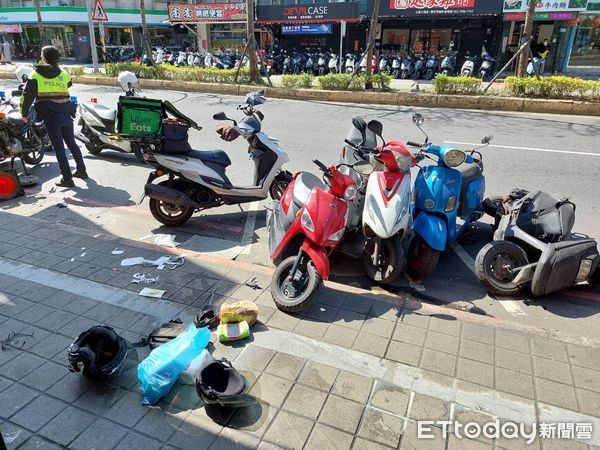 ▲▼外送員自撞亡。（圖／記者戴上容翻攝）