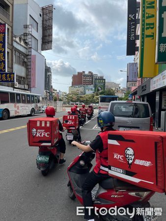 ▲KFC數位智能未來店。（圖／記者吳杰澄攝）