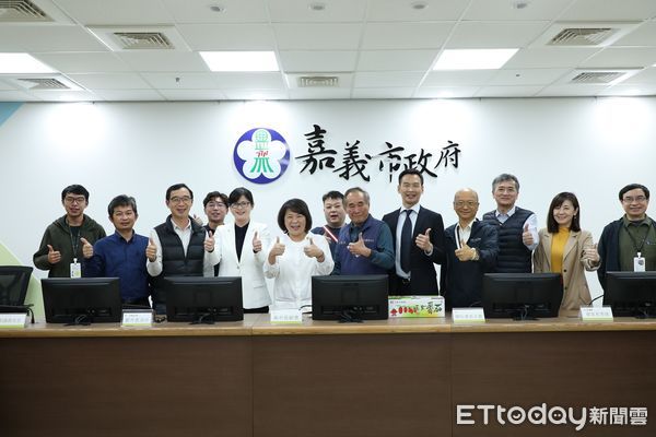 ▲▼  嘉義市推動雙B運輸成果優異 與嘉義縣太保市政團隊分享營運經驗  。（圖／嘉義市政府提供）