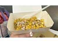 士林夜市「起司玉米瀑布」一份100！她嘆攤位沒寫價格　網揭高價秘辛