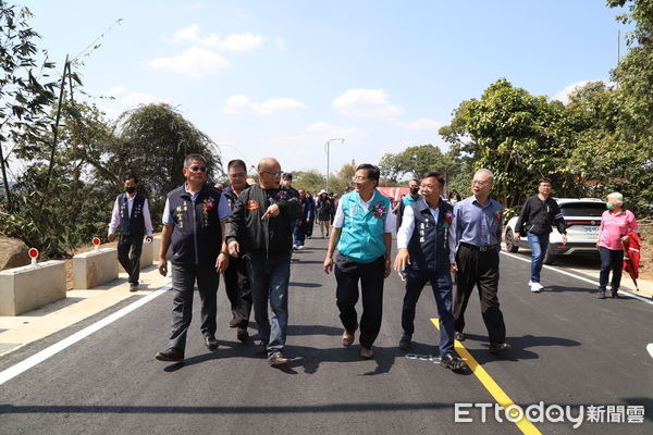 ▲▼ 嘉義縣番路鄉彈藥庫聯絡道路拓寬完工 剪綵啟用  。（圖／嘉義縣政府提供）