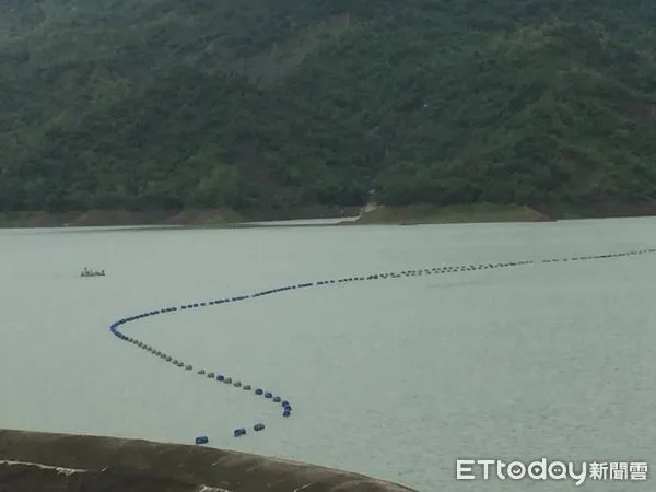 ▲南部降雨持續不佳，水情相對嚴峻，曾文，烏山頭、南化水庫蓄水量共17288萬立方公尺，為因應嚴峻水情，台南市政府積極節水找水。（圖／記者林悅翻攝，下同）