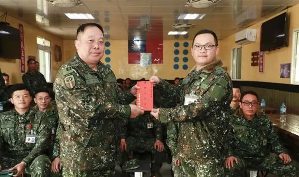 ▲▼馬防部缺肉事件暫告段落 陸軍司令登島致歉。（圖／陸軍司令部）