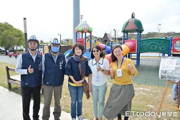 ▲縣長饒慶鈴前往視察台東縣立兒童運動公園施工進度。（圖／記者楊漢聲翻攝）