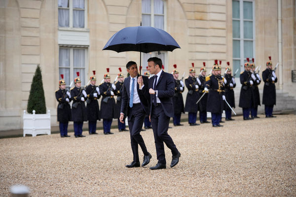 ▲▼法國總統馬克宏（Emmanuel Macron）與英國首相蘇納克（Rishi Sunak）。（圖／路透）