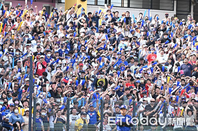 WBC回顧／地震級應援震撼全球！林襄、峮峮領軍經典女孩炸裂版面