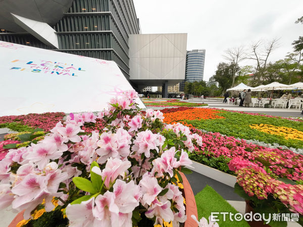 ▲2023台北花節首度打造大型「城市花毯」，佔地近百坪，只展到3月27日。（圖／記者彭懷玉攝）