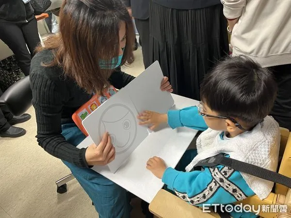 ▲▼ 台大醫院眼科部特殊需求視覺中心  。（圖／記者嚴云岑攝）