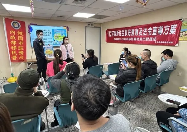 ▲移民署桃園站提醒獎助學金計畫申請時間