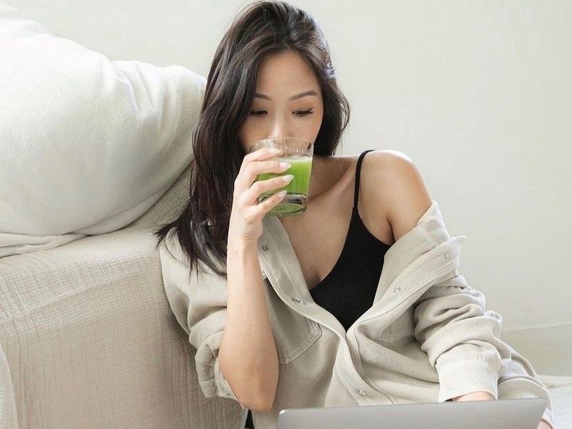 孫芸芸早餐喝綠色果汁養生　加6種蔬果補滿維生素 | ET Fashion